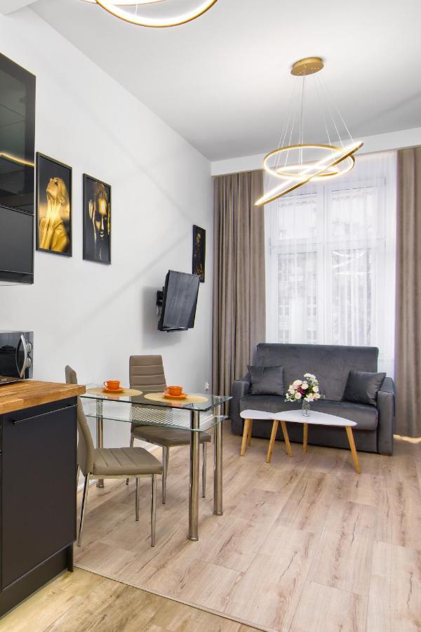 Silver Shine Jacuzzi Cracovia Exterior foto